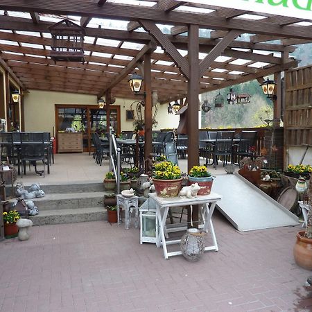 Landgasthaus Am Frauenstein Hotel Hinterweidenthal Bagian luar foto