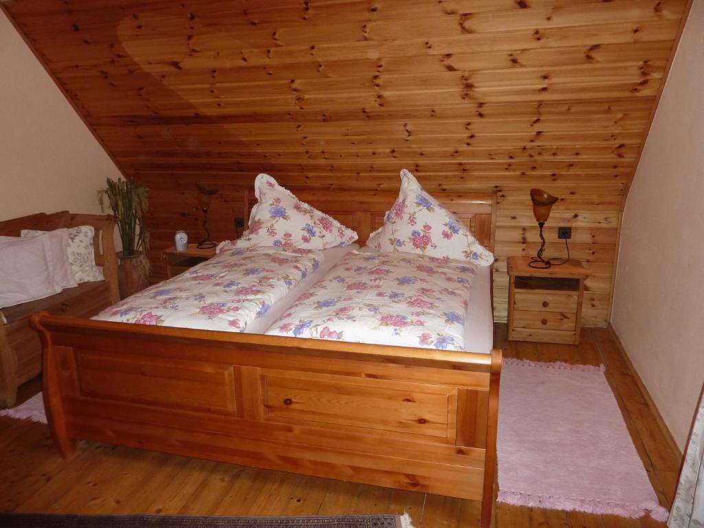 Landgasthaus Am Frauenstein Hotel Hinterweidenthal Bagian luar foto
